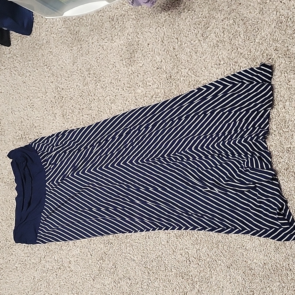 3 for $15 Liz Lange Maternity Maxie Skirt